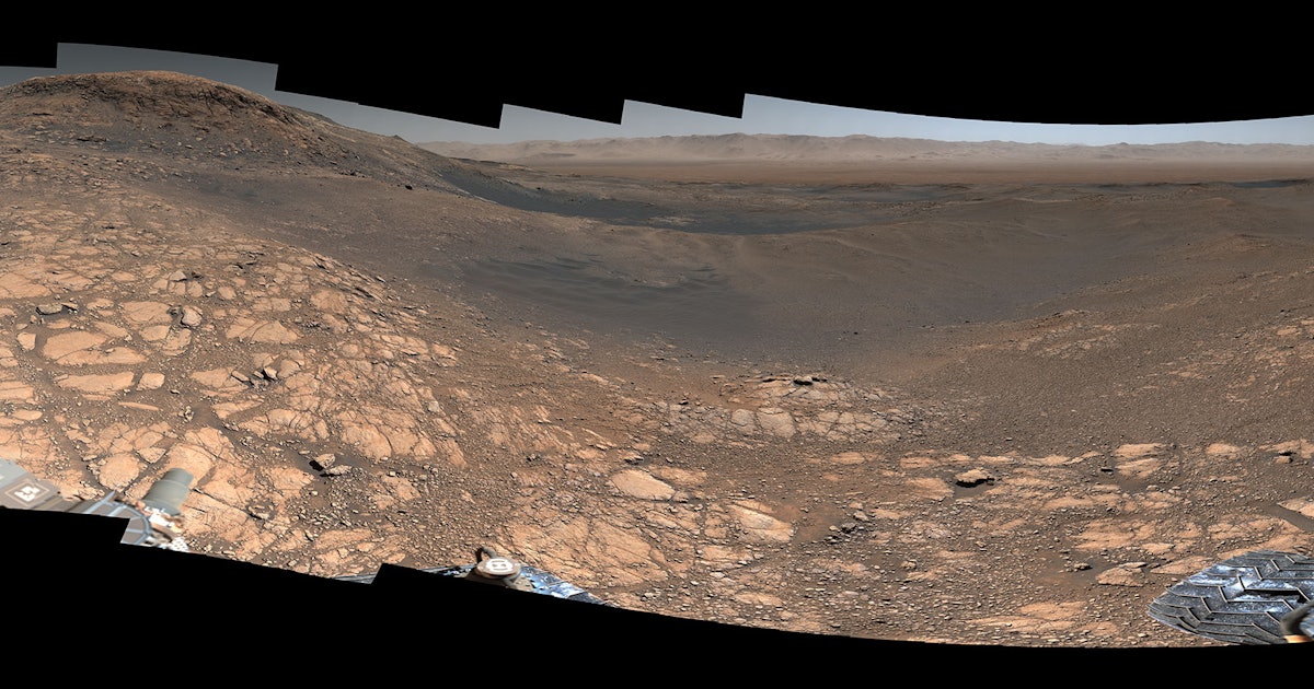 NASA's Curiosity just took the highest resolution panorama of Mars to date