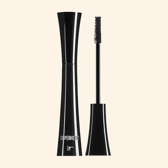 It Cosmetics  Superhero Elastic Stretch Volumizing Mascara