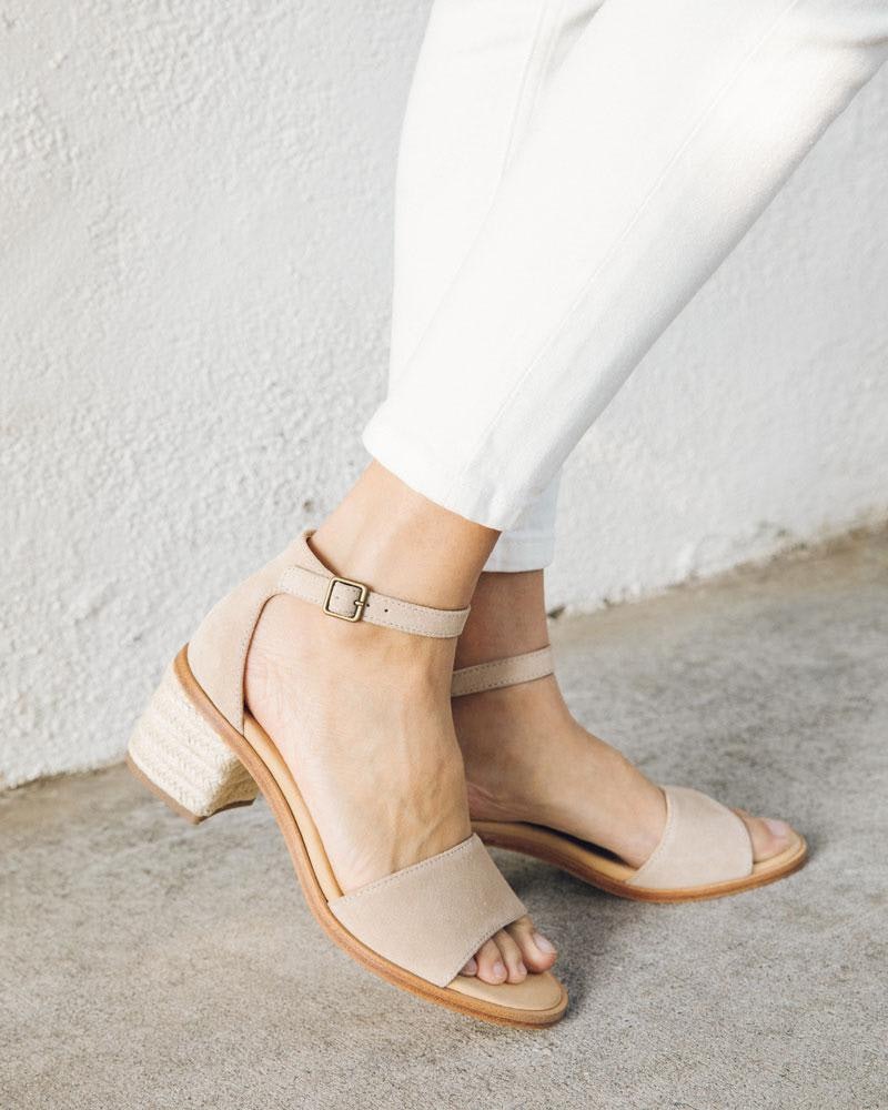 Capri mid heel soludos sale