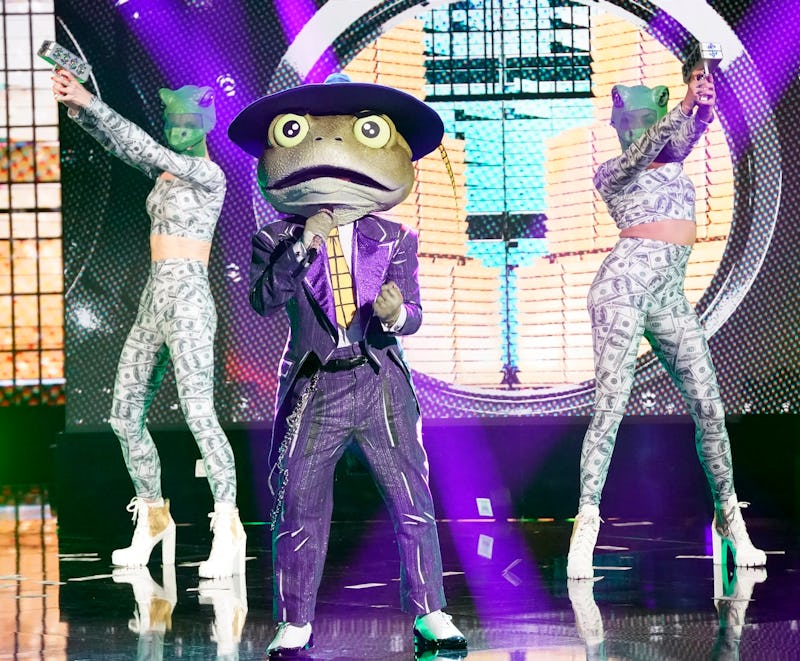 This Frog 'Masked Singer' Theory Points To An Early 2000s Rapper