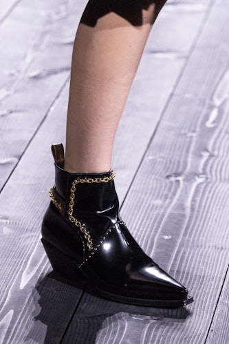 7 Shoe Trends From The Fall 2020 Runway That'll Be Popular In 6 Months
