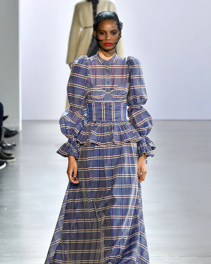 7 Shoe Trends From The Fall 2020 Runway That'll Be Popular In 6 Months 7 Shoe Trends From The Fall 2020 Runway That'll Be Popular In 6 Months
