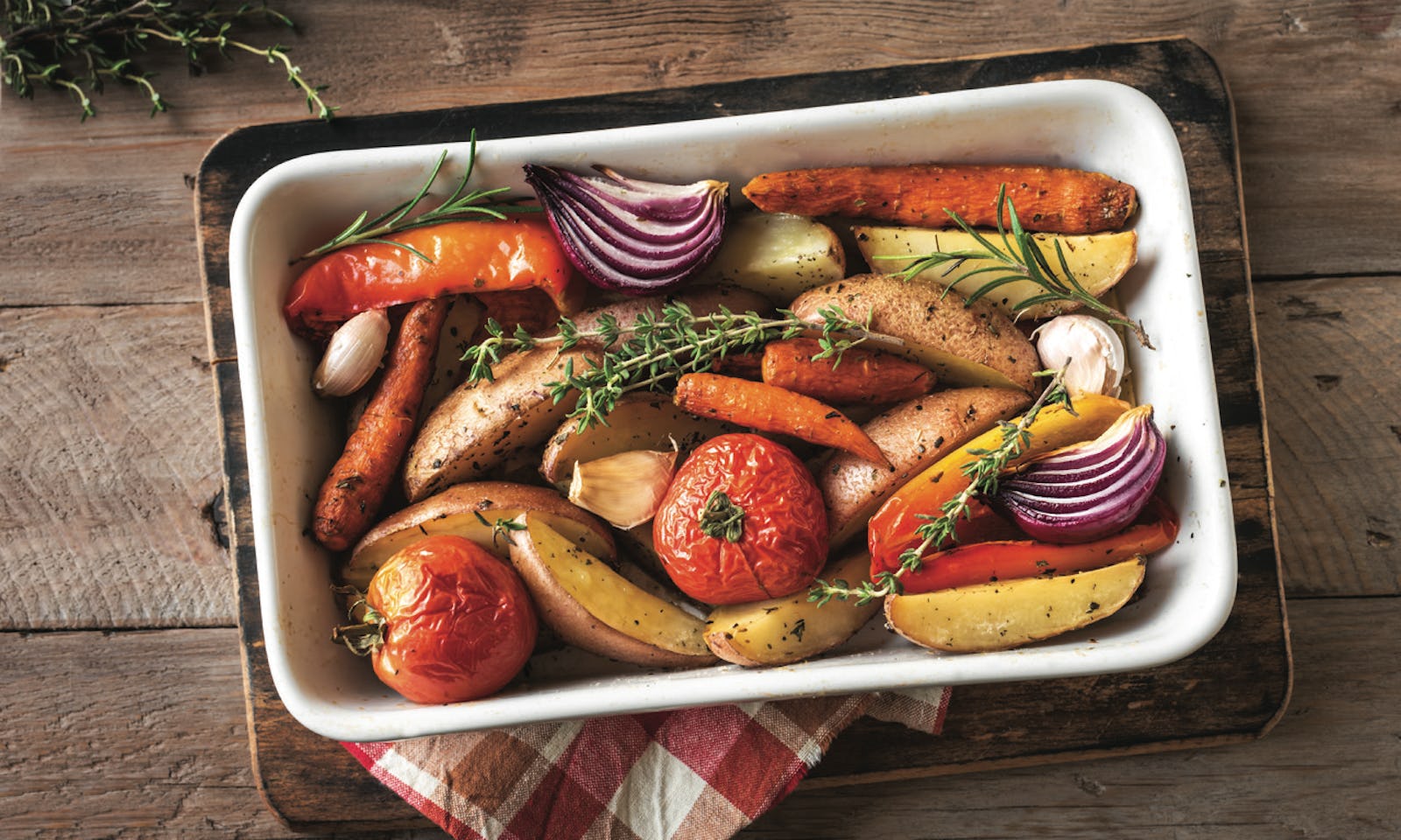 The 5 Best Roasting Pans For Vegetables