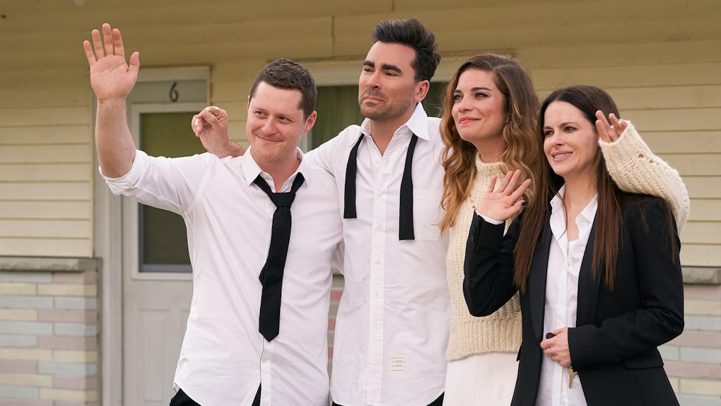 5 'Schitt's Creek' Finale Easter Eggs That'll Inspire A Series Rewatch 5 'Schitt's Creek' Finale Easter Eggs That'll Inspire A Series Rewatch