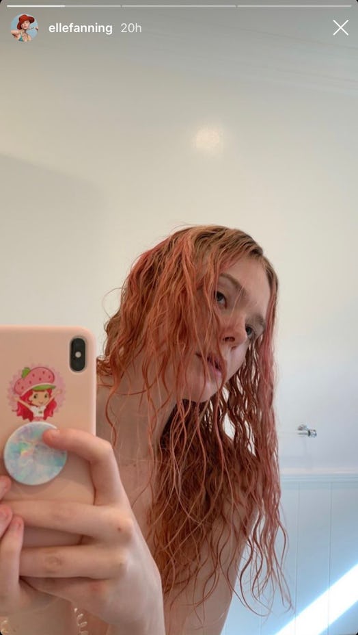 Fanning shared her new pink hair on her Instagram stories.