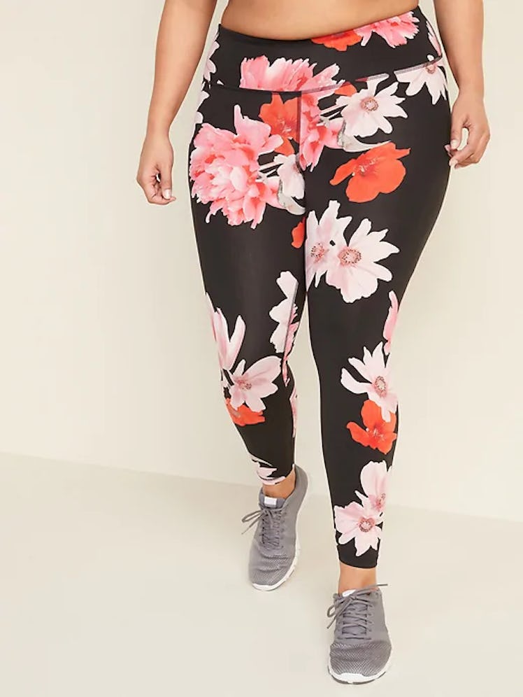 Old Navy High-Waisted Elevate 7/8-Length Plus-Size Leggings