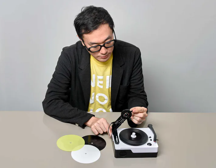 Make your own mini vinyl with this $80 record cutter