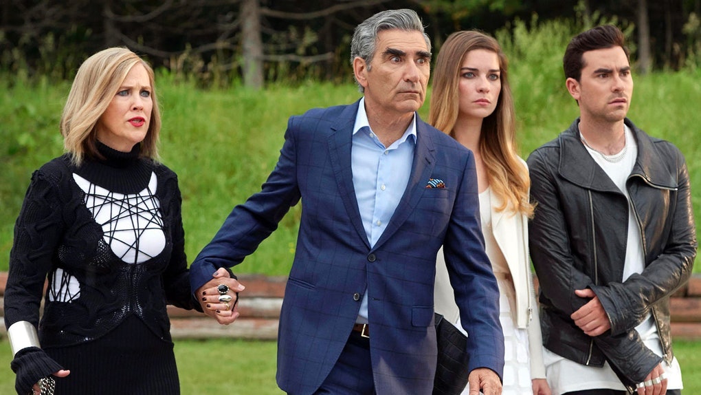 These Schitt S Creek Zoom Backgrounds Will Transport You