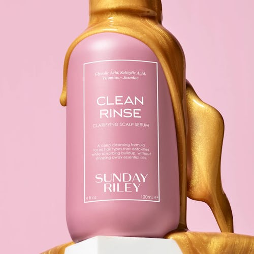 Formula and bottle of Sunday Riley Clean Rinse.