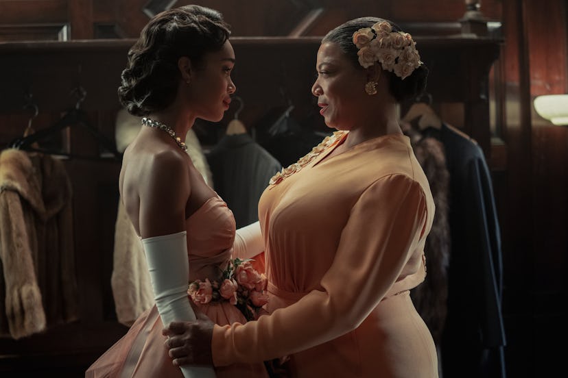 Laura Harrier and Queen Latifah as Camille Washington and Hattie Macdonald in Netflix's 'Hollywood'