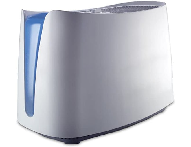 If you're looking for humidifiers for hard water, consider this evaporative cool-mist humidifier wit...