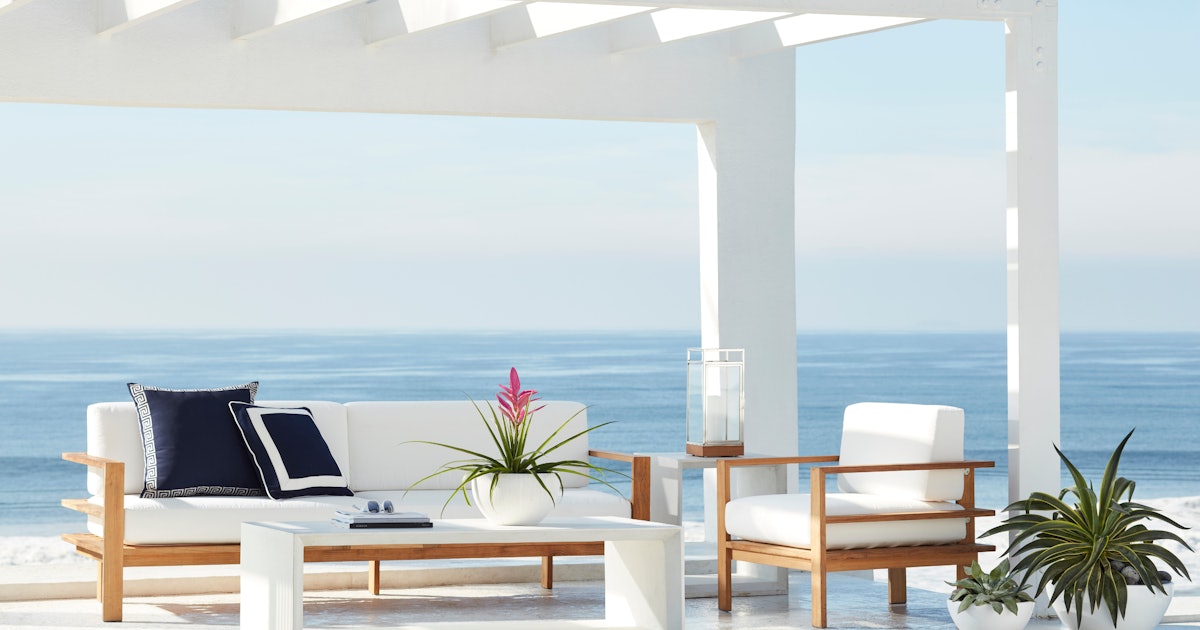 Caribbean Zoom Virtual Backgrounds Make Boring Meetings Better
