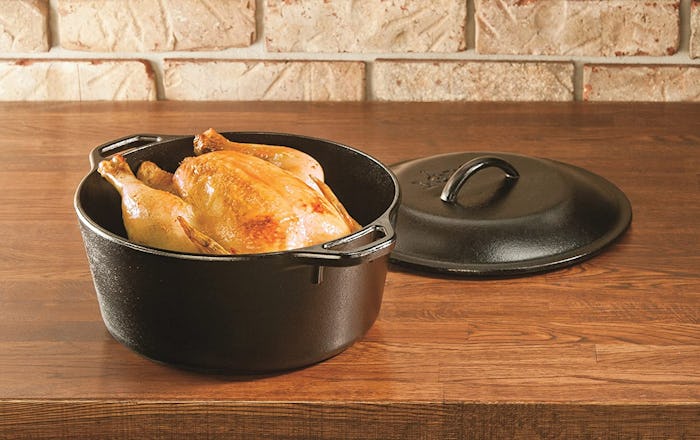 Lodge 5-Quart Cast Iron Dutch Oven