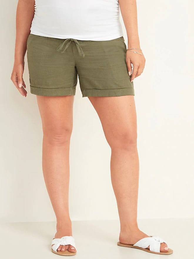 Maternity Rollover-Waist Linen-Blend Shorts - 5-inch inseam