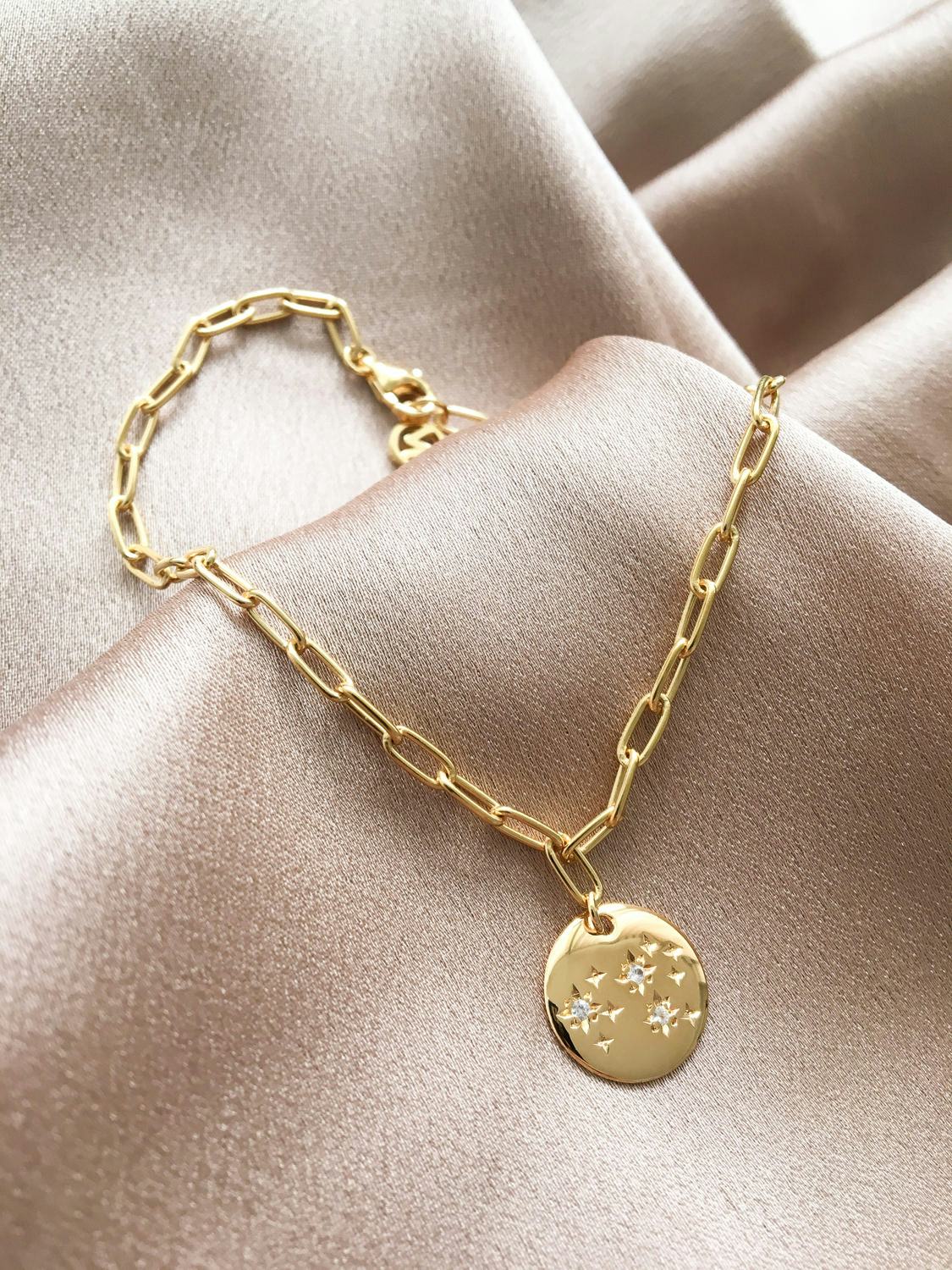 H&m hotsell astrology necklace