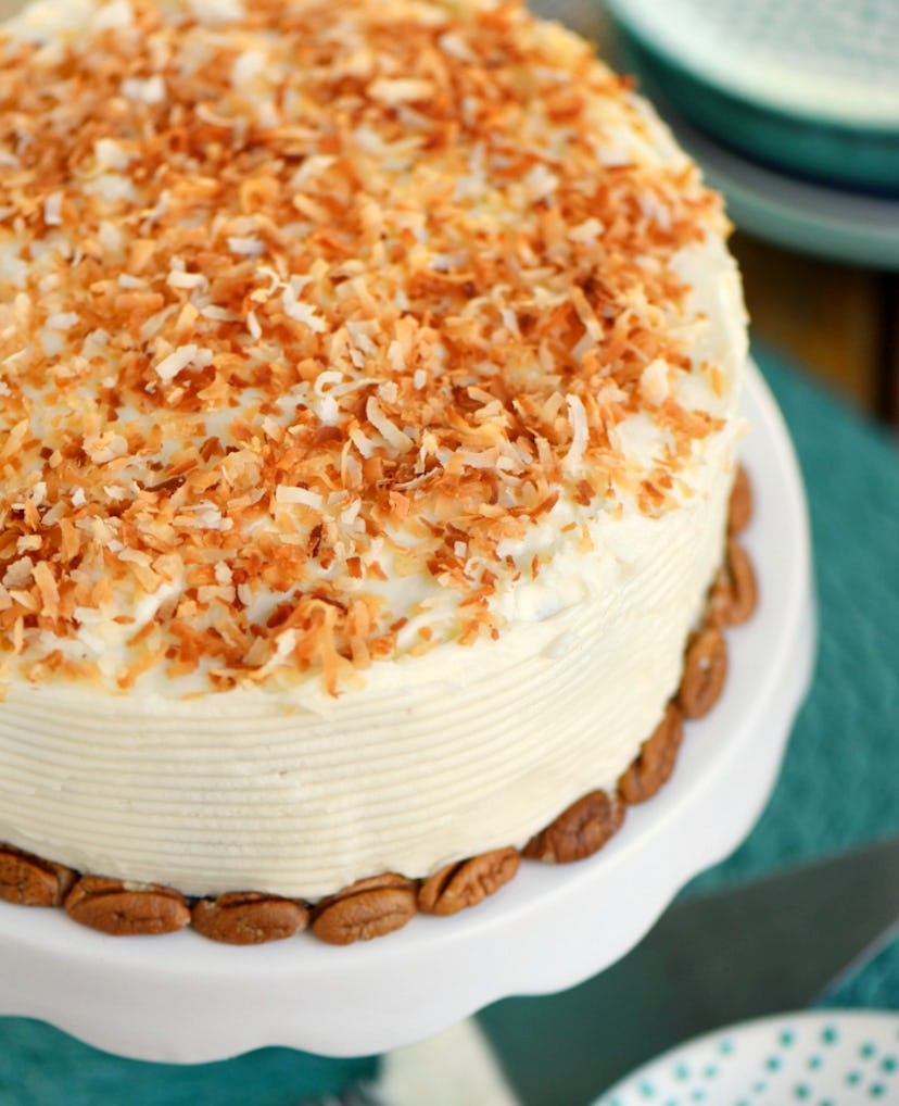 slow cooker carrot cake with cream cheese frosting  recipe from Mom on Timeout is super easy and mad...