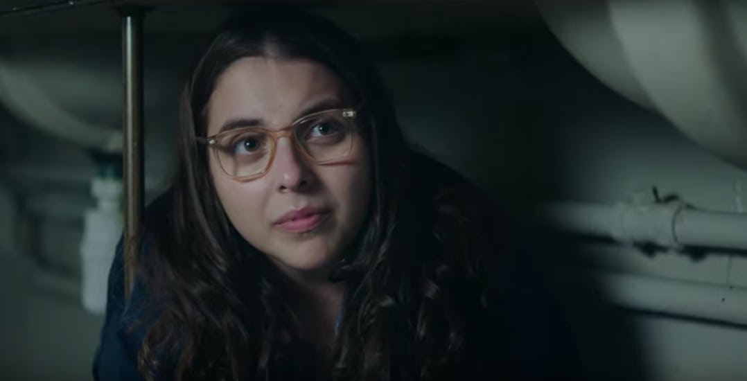 The 'How To Build A Girl' Trailer Puts Beanie Feldstein In The Spotlight