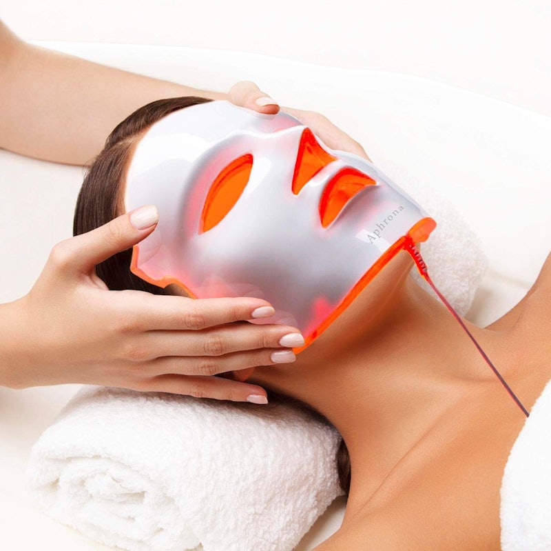 The 3 Best Handheld LED Light Therapy Devices