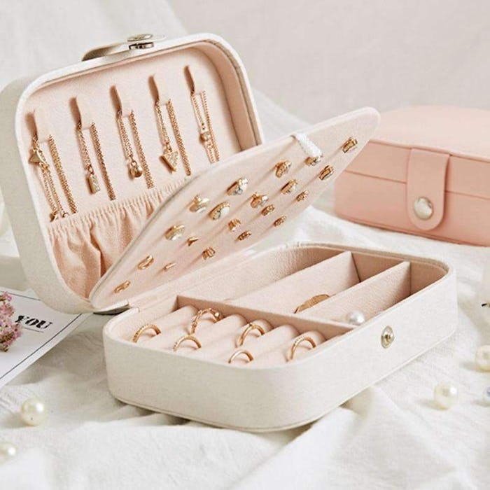 The Easy Jewellery Travel Box