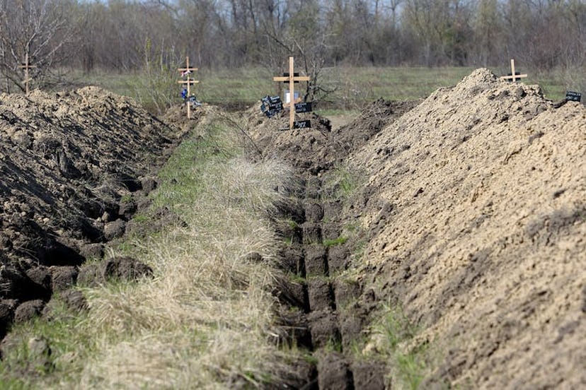 The eastern Ukrainian city of Dnipro has prepared more than 600 graves for coronavirus victims, Apri...