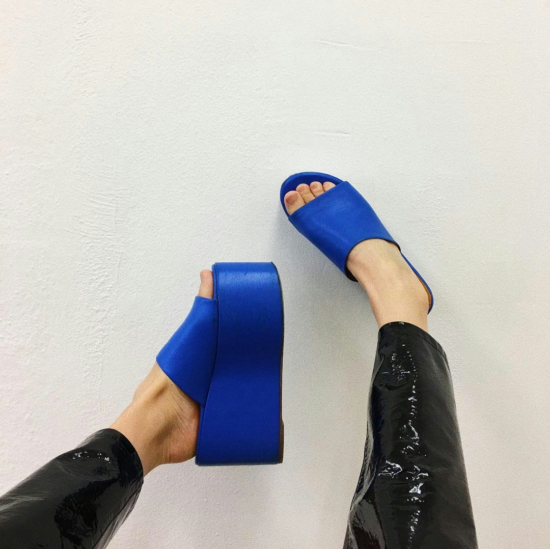 platform sandals from the 90s