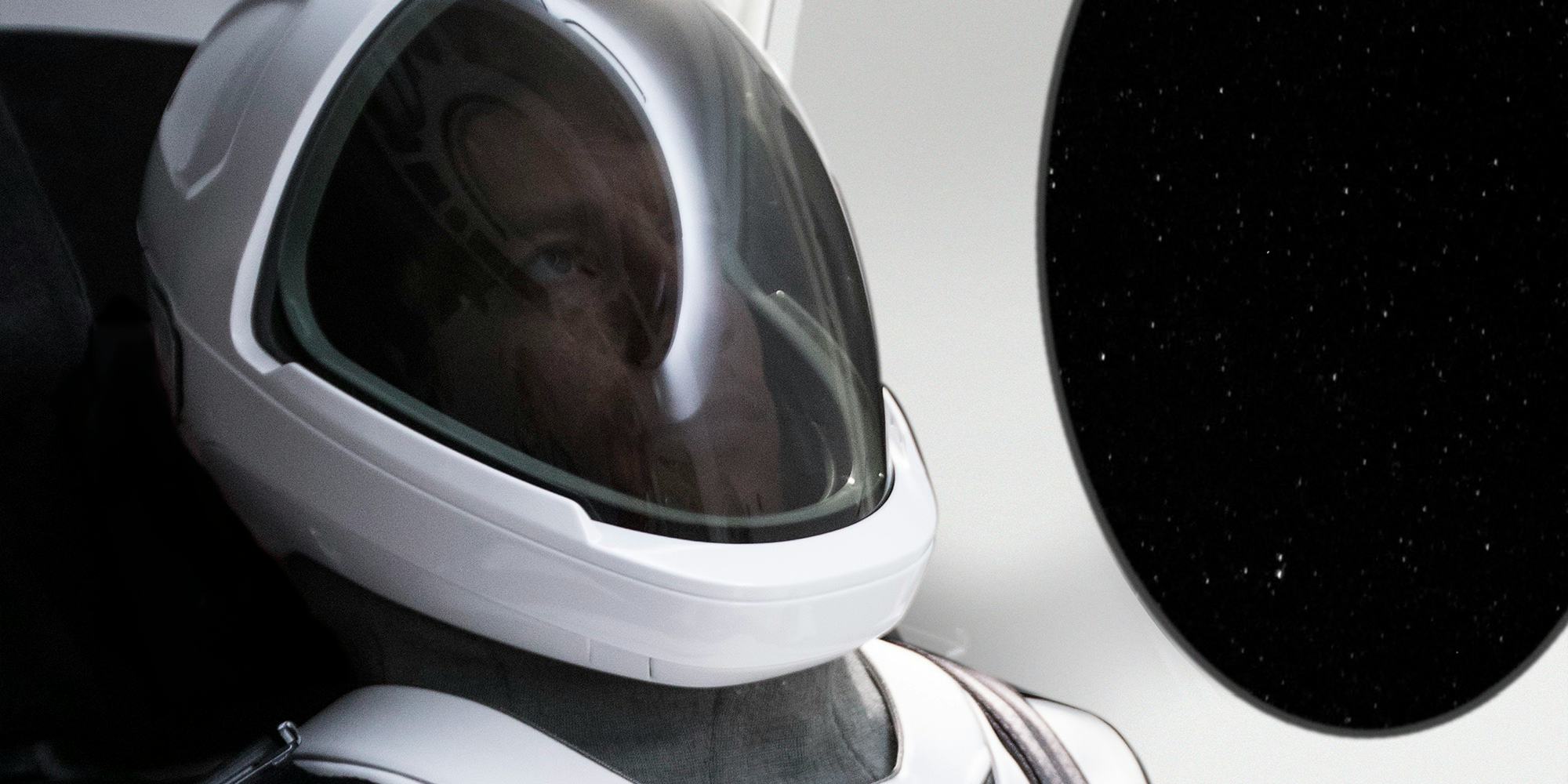 SpaceX’s futuristic spacesuit will do more than make astronauts look cool