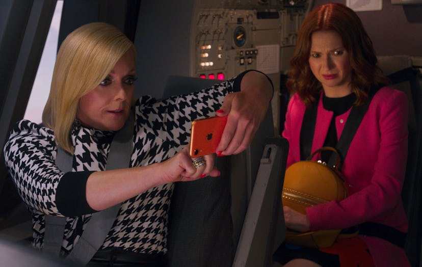 Jane Krakowski as Jacqueline and Ellie Kemper as Kimmy in 'Unbreakable Kimmy Schmidt: Kimmy vs. the ...