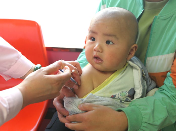 Medical staff vaccinate children. Handan, Hebei Province, China, April 24, 2020. April 25 is the nat...