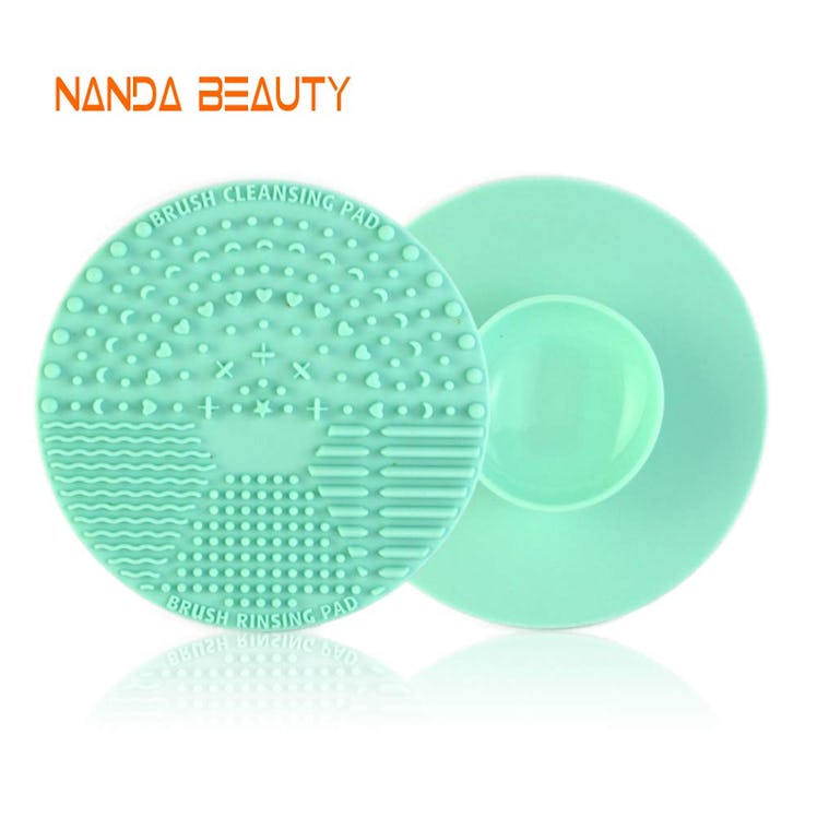 NandaBeauty Brush Cleaning Mat