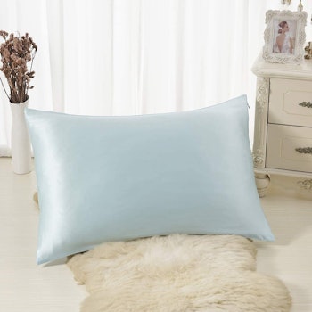 ALASKA BEAR Natural Silk Pillowcase for Hair and Skin