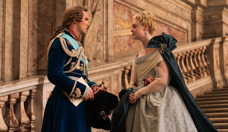 Peter (Nicholas Hoult) and Catherine (Elle Fanning) in 'The Great' Season 1