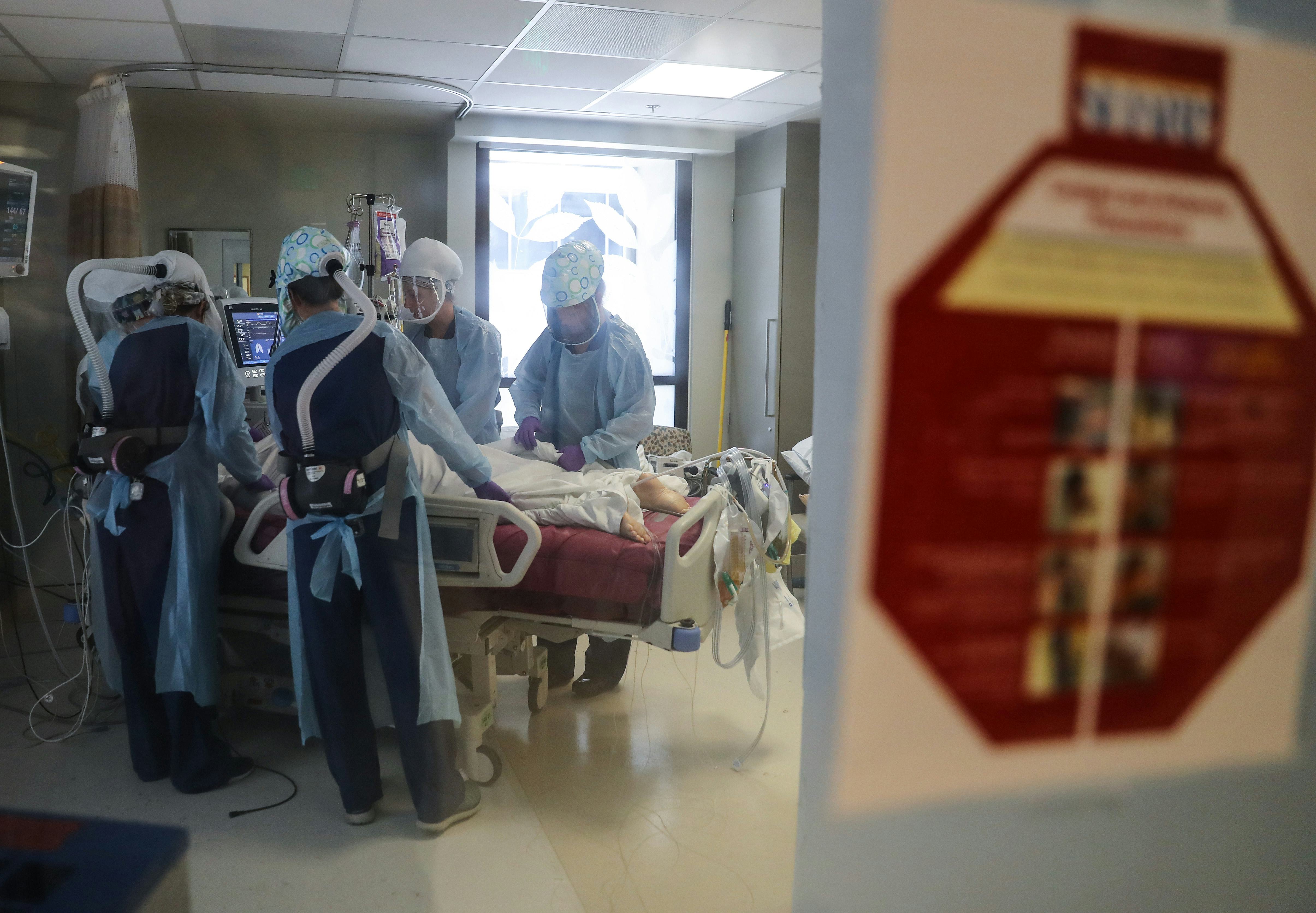 how long does covid pneumonia take to go away