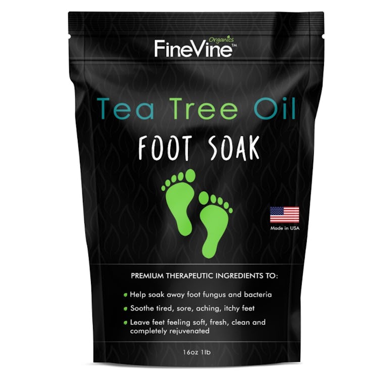 FineVine Organics Tea Tree Oil Foot Soak with Epsom Salt 