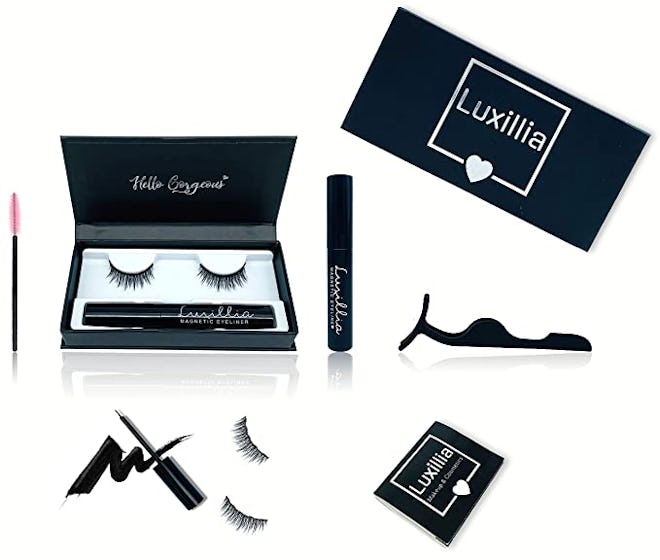 the Luxillia Store Magnetic Eyeliner and Lashes Kit