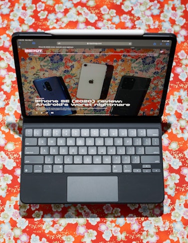 Ipad S Mid Life Crisis Two Weeks With The Magic Keyboard