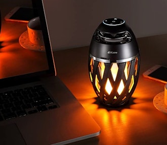 DIKAOU LED Flame Table Lamp and Speaker