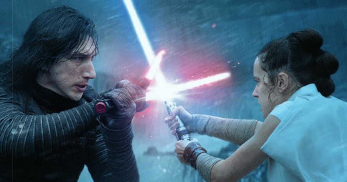 Does Kylo Love Rey The Last Jedi Raises Some New Interesting Questions