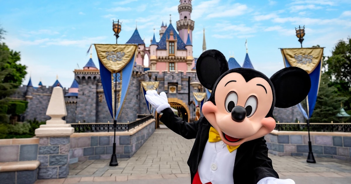Buy cheap disneyland tickets 2022 Disneyland's Proposed Summer 2020 Reopening Dates Are Just Around The