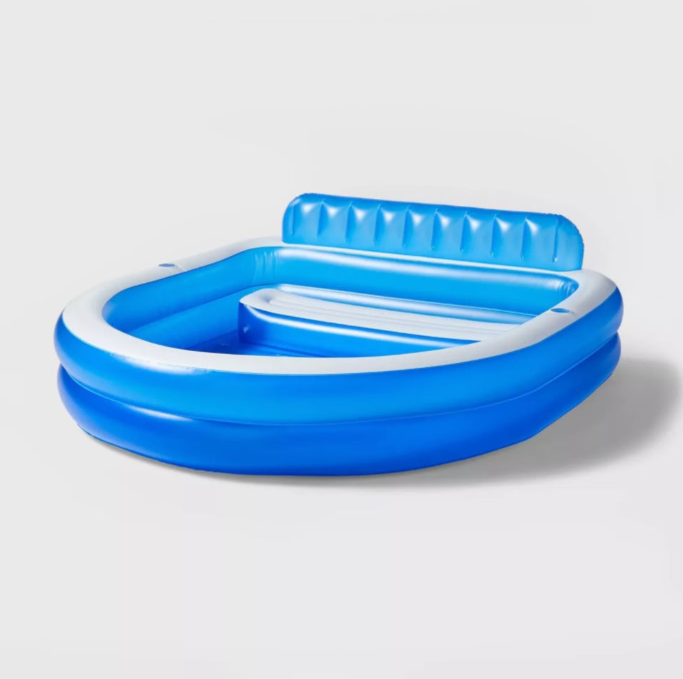 inflatable pool with bench