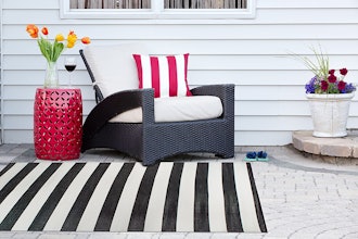  DII Reversible Woven Striped Outdoor Rug (4 x 6 feet)