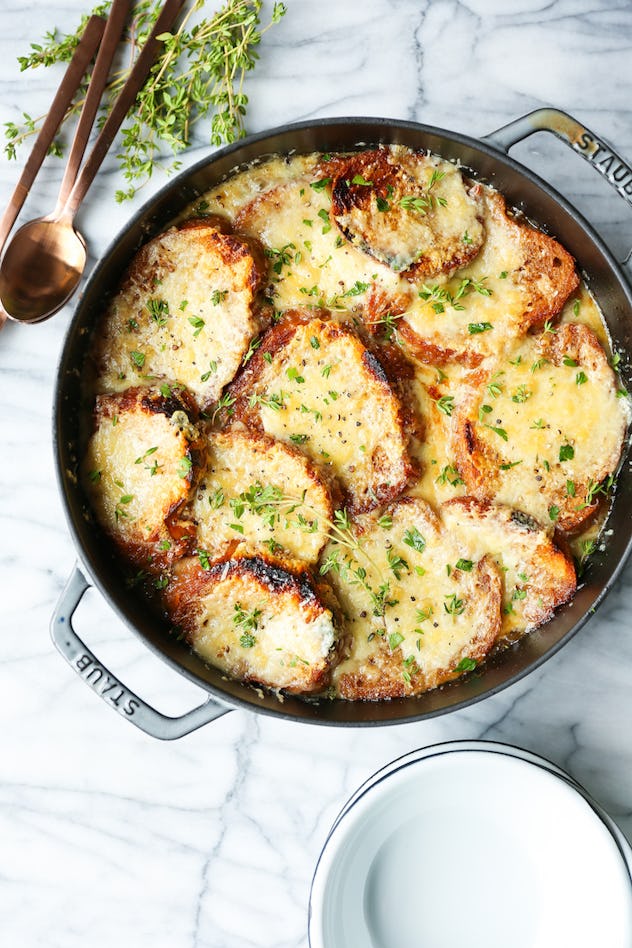 One-Pot French Onion Soup is a warm and comforting one-pot meal without pasta. 