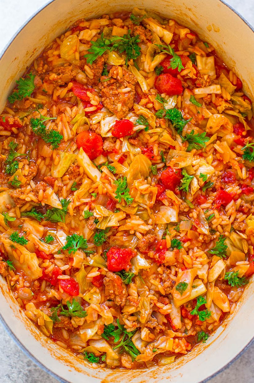 30-Minute One-Pot Cabbage Rolls are a one-pot meal to make without pasta. 