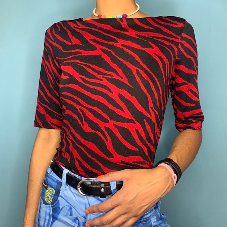 @mothcloudz Red Zebra Tee