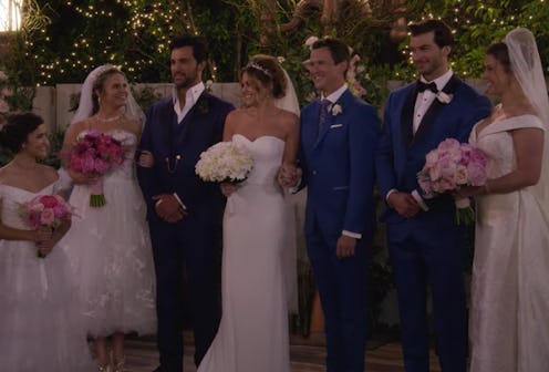 Stephanie, DJ, and Kimmy getting married on 'Fuller House' (via the Netflix press site).