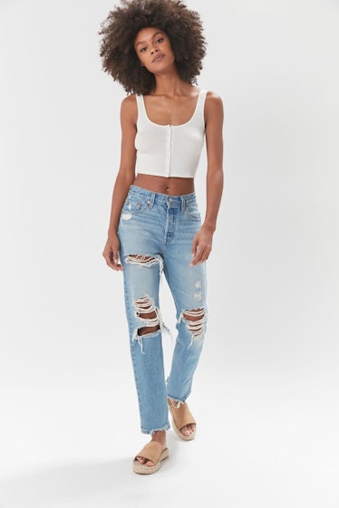 Urban Outfitters Levi’s 501 Crop Jean – Luxor Street