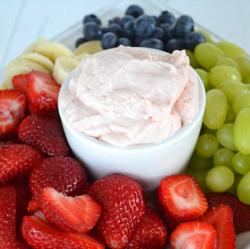 This 3-ingredient strawberry fluff fruit dip is a perfectly refreshing summer dip recipe. 
