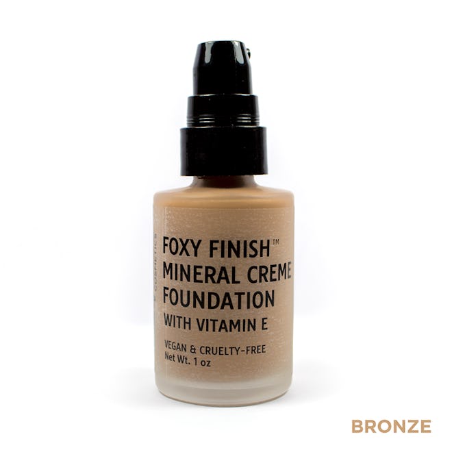 Foxy Finish Mineral Creme Foundation 