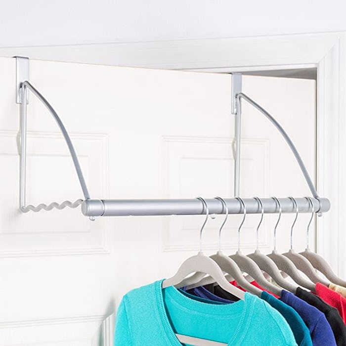 HOLDN’ STORAGE Over the Door Closet Valet