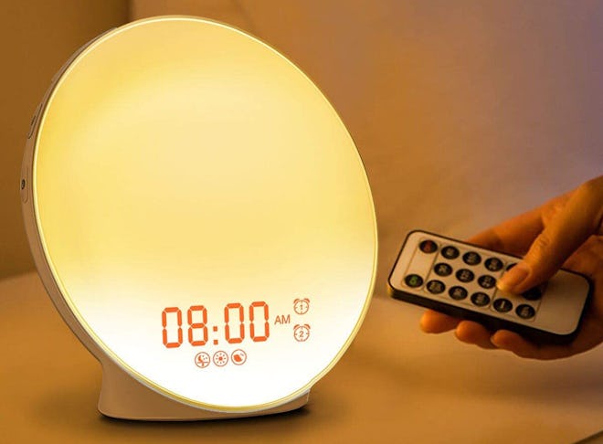 HOKEKI Alarm Clock with 7 Colored Sunrise 