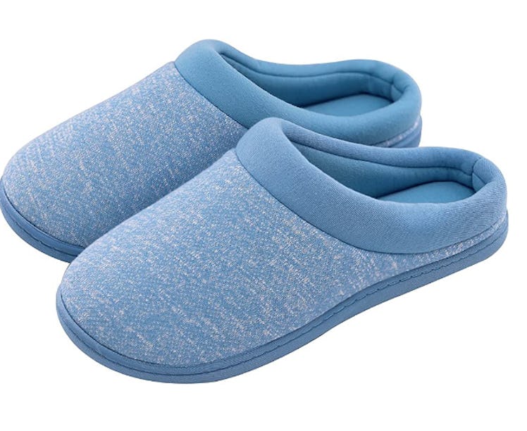 HomeTop Slip-On Memory Foam Slippers